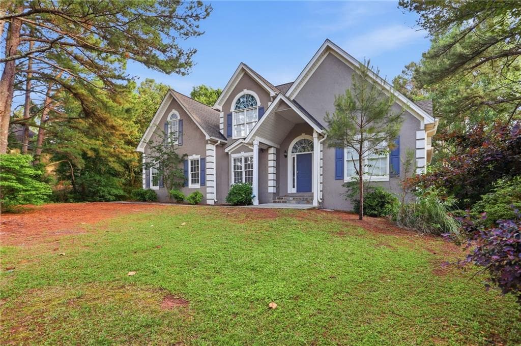 4 bedroom, 3 bathroom, 2,252 sq ft single family residence under contract at 125 Marina Court, Fayetteville, GA 30215 — photo 2