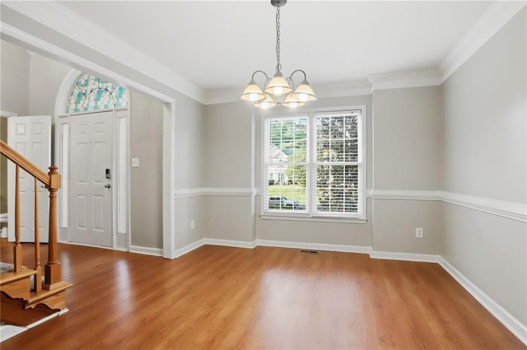 4 bedroom, 3 bathroom, 2,252 sq ft single family residence under contract at 125 Marina Court, Fayetteville, GA 30215 — photo 9