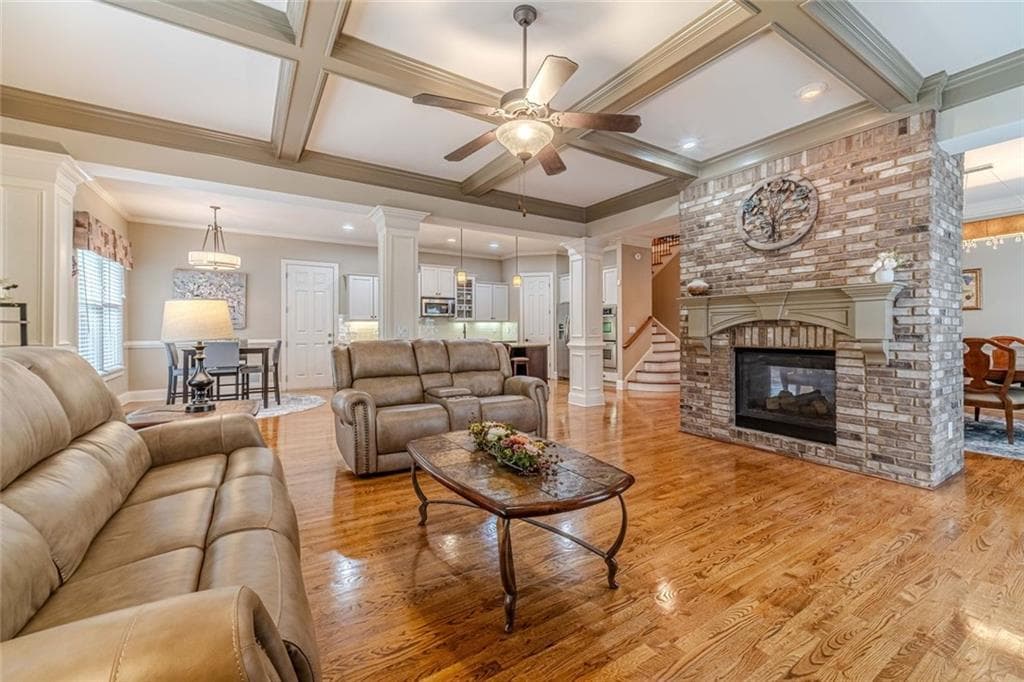 5 bedroom, 5 bathroom, 5,774 sq ft single family residence for sale at 500 Warm Springs Court, Loganville, GA 30052 — photo 4