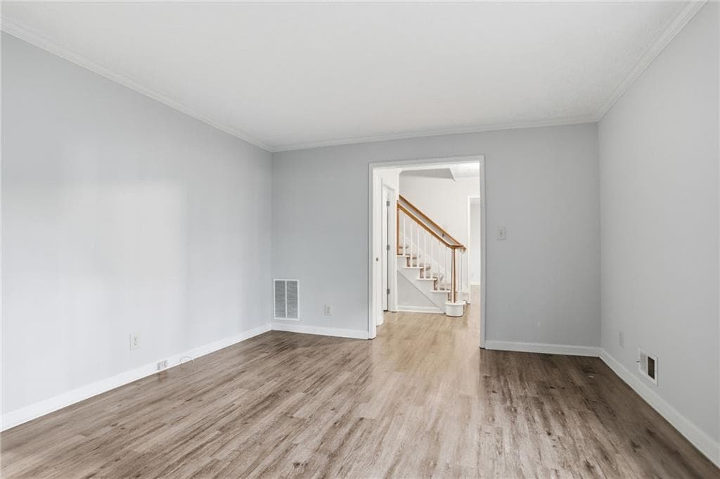 4 bedroom, 3 bathroom, 2,360 sq ft single family residence for sale at 105 Woodsong Court, Fayetteville, GA 30214 — photo 7