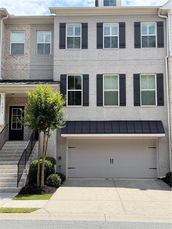 4 bedroom, 4 bathroom, 2,620 sq ft home for sale at 9015 Woodland Trail 8, Alpharetta, GA