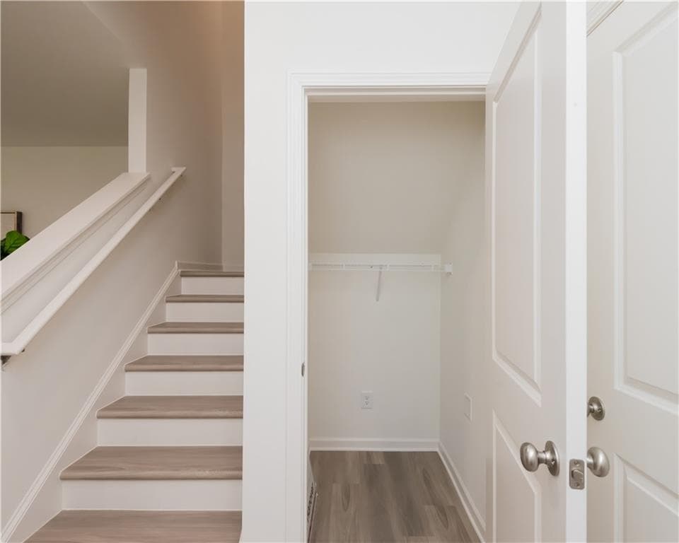 3 bedroom, 3 bathroom, 1,708 sq ft townhouse for sale at 2563 Riverside Road, Conyers, GA 30013 — photo 8