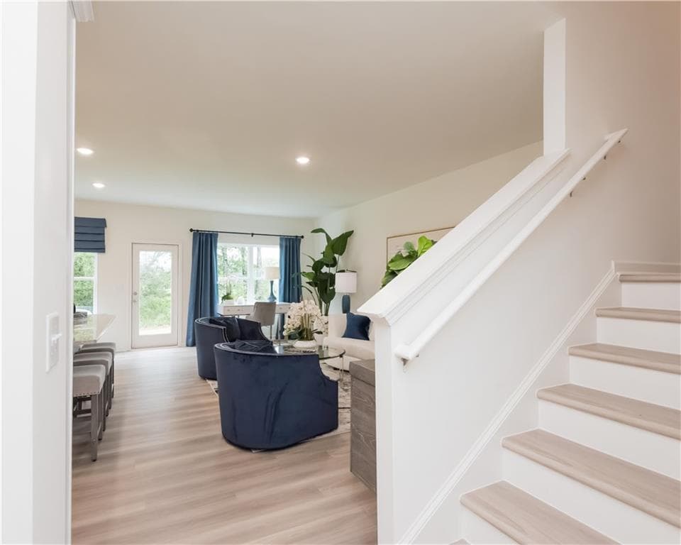 3 bedroom, 3 bathroom, 1,708 sq ft townhouse for sale at 2563 Riverside Road, Conyers, GA 30013 — photo 6