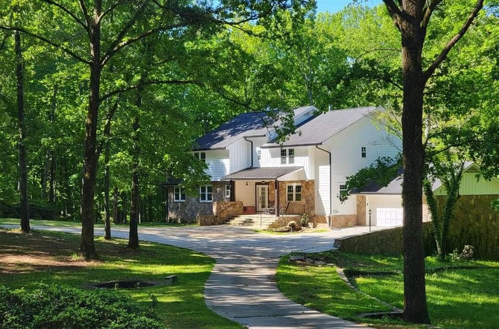 5 bedroom, 5 bathroom, 7,546 sq ft single family residence for sale at 2900 Orchard Road, Conyers, GA 30094