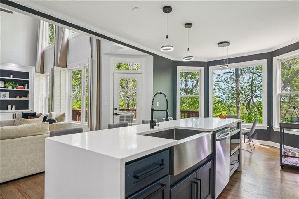 5 bedroom, 4 bathroom, 4,309 sq ft single family residence for sale at 5191 Forest View Court, Mableton, GA 30126 — photo 6