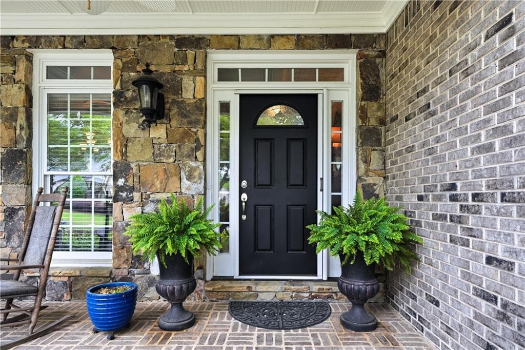 6 bedroom, 6 bathroom, 6,866 sq ft single family residence for sale at 2585 Shumard Oak Drive, Braselton, GA 30517 — photo 10