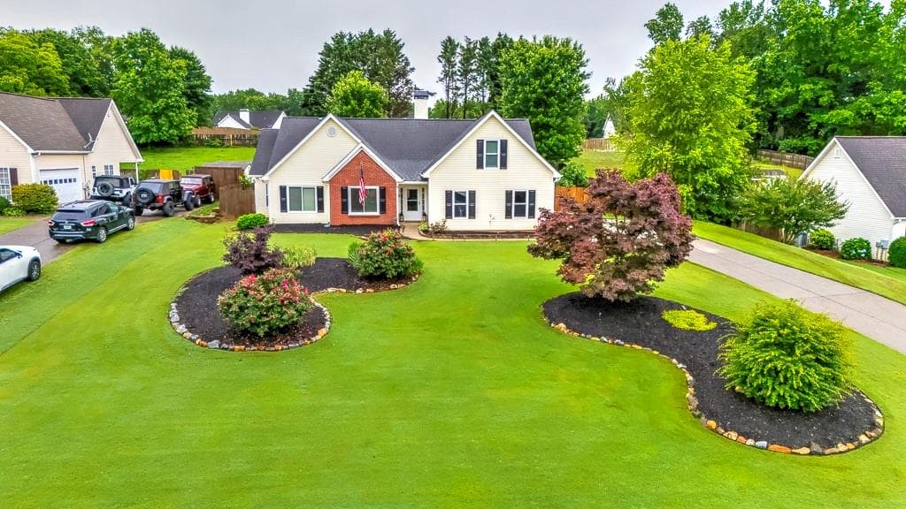 6145 Devonshire Drive, Flowery Branch, GA 30542 — most recent listing photo