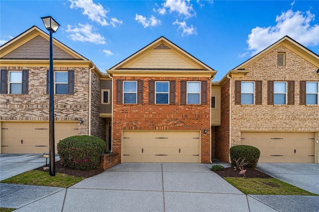 1212 Mistyhaynes Way