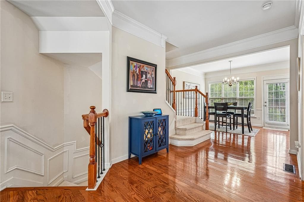 3 bedroom, 4 bathroom, 2,404 sq ft townhouse for sale at 1637 Wehunt Place 13, Smyrna, GA 30082 — photo 2