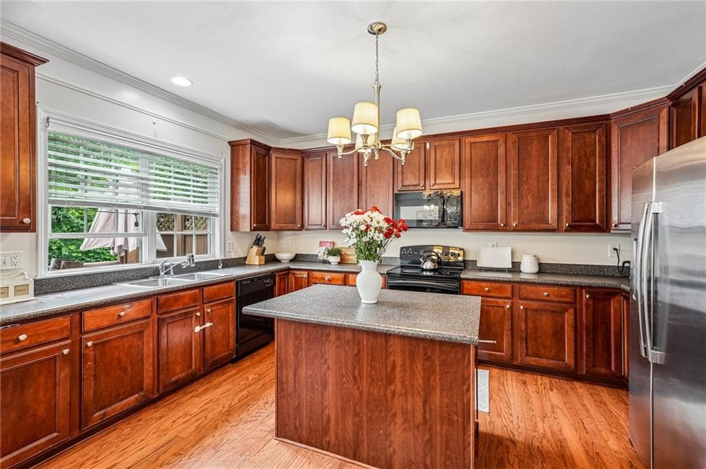 3 bedroom, 4 bathroom, 2,404 sq ft townhouse for sale at 1637 Wehunt Place 13, Smyrna, GA 30082 — photo 8