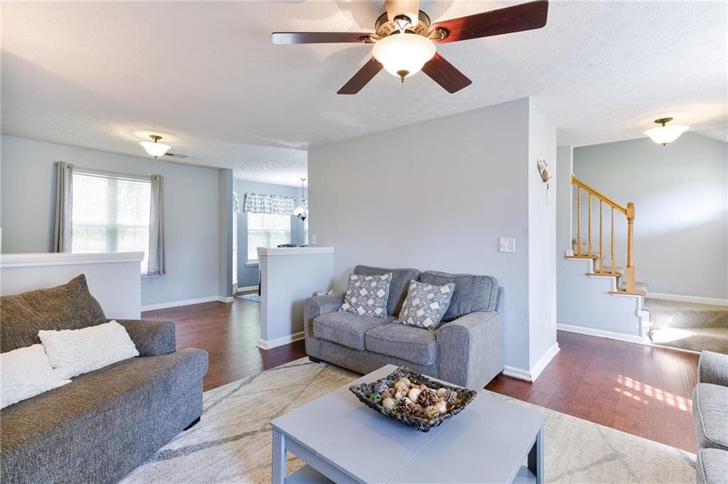 4 bedroom, 3 bathroom, 1,771 sq ft single family residence for sale at 4926 Lake Park Lane, Acworth, GA 30101 — photo 5