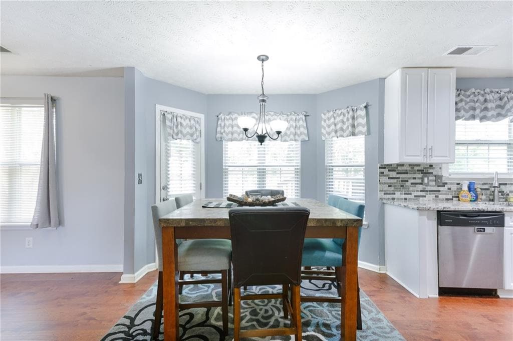 4 bedroom, 3 bathroom, 1,771 sq ft single family residence for sale at 4926 Lake Park Lane, Acworth, GA 30101 — photo 9