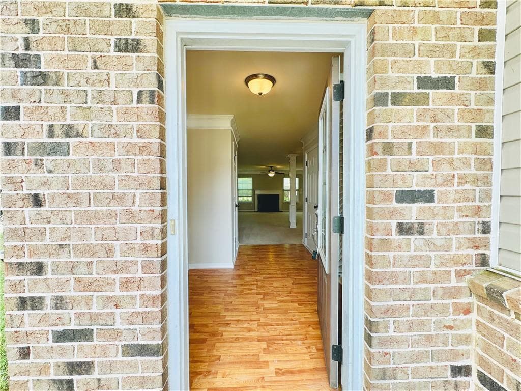 3 bedroom, 3 bathroom, 1,988 sq ft single family residence for rent at 2515 Sheldon Place, Cumming, GA 30040 for $2,000 a month — photo 3
