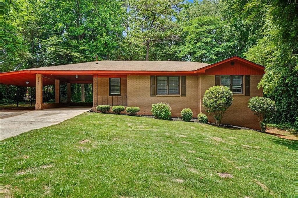 3 bedroom, 2 bathroom, 1,066 sq ft single family residence for sale at 1140 Vonda Lane, Mableton, GA 30126 — photo 2