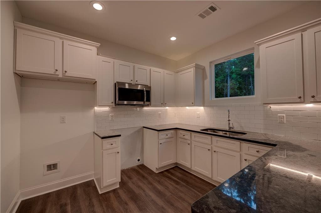5 bedroom, 4 bathroom, 2,692 sq ft single family residence for sale at 15 Cassidy Trail, Douglasville, GA 30134 — photo 10