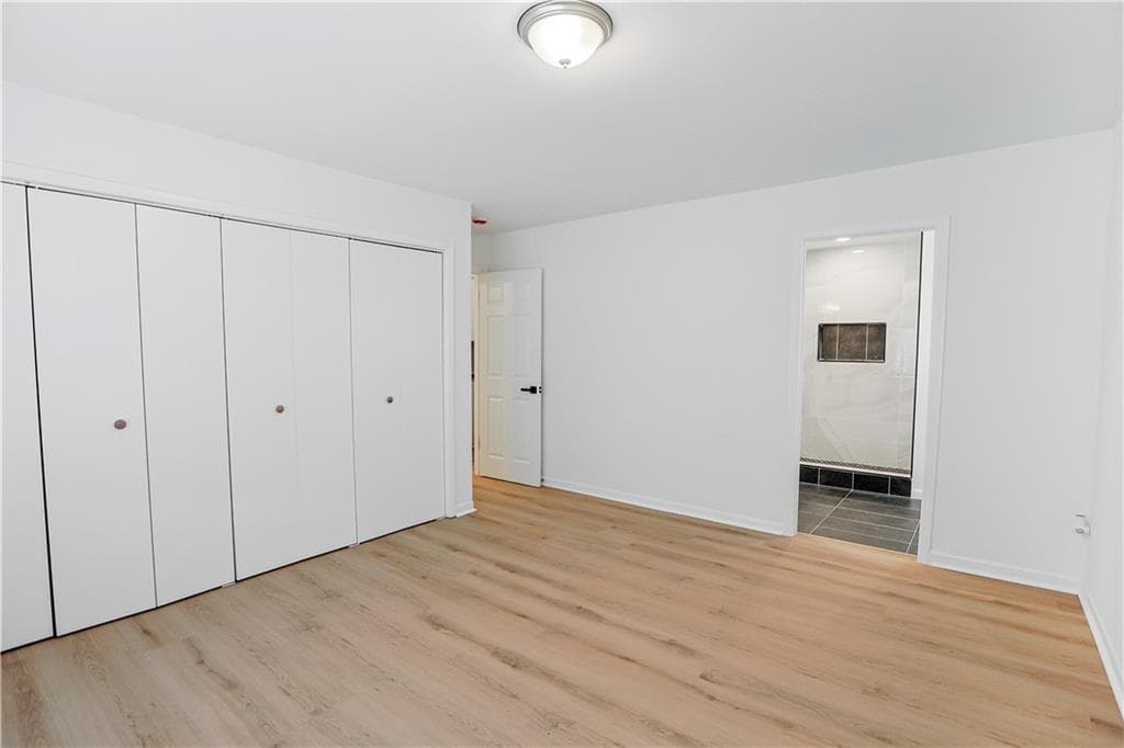 3 bedroom, 2 bathroom, 1,335 sq ft single family residence under contract at 252 Whitworth Drive, Atlanta, GA 30331 — photo 7