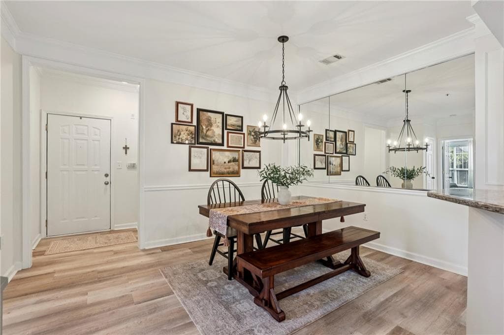 2 bedroom, 2 bathroom, 1,321 sq ft condominium for sale at 436 Pembrooke Circle 436, Alpharetta, GA 30004 — photo 3