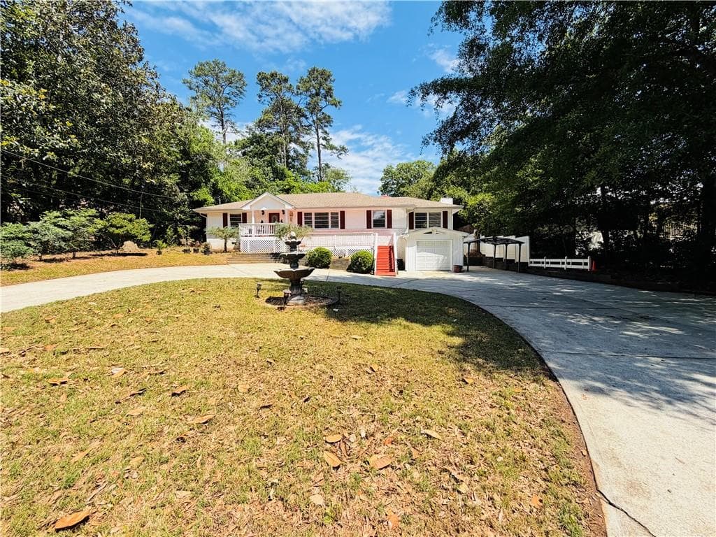 3 bedroom, 3 bathroom, 1,953 sq ft single family residence for rent at 164 Osner Drive, Atlanta, GA 30342 for $3,700 a month — photo 2