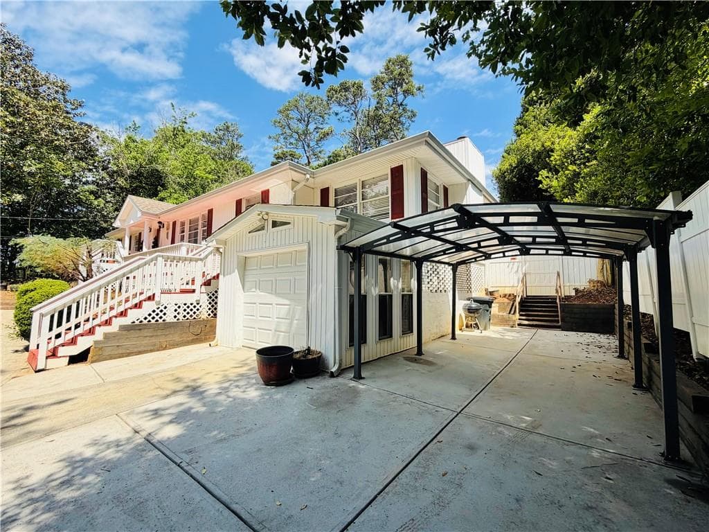 3 bedroom, 3 bathroom, 1,953 sq ft single family residence for rent at 164 Osner Drive, Atlanta, GA 30342 for $3,700 a month — photo 4
