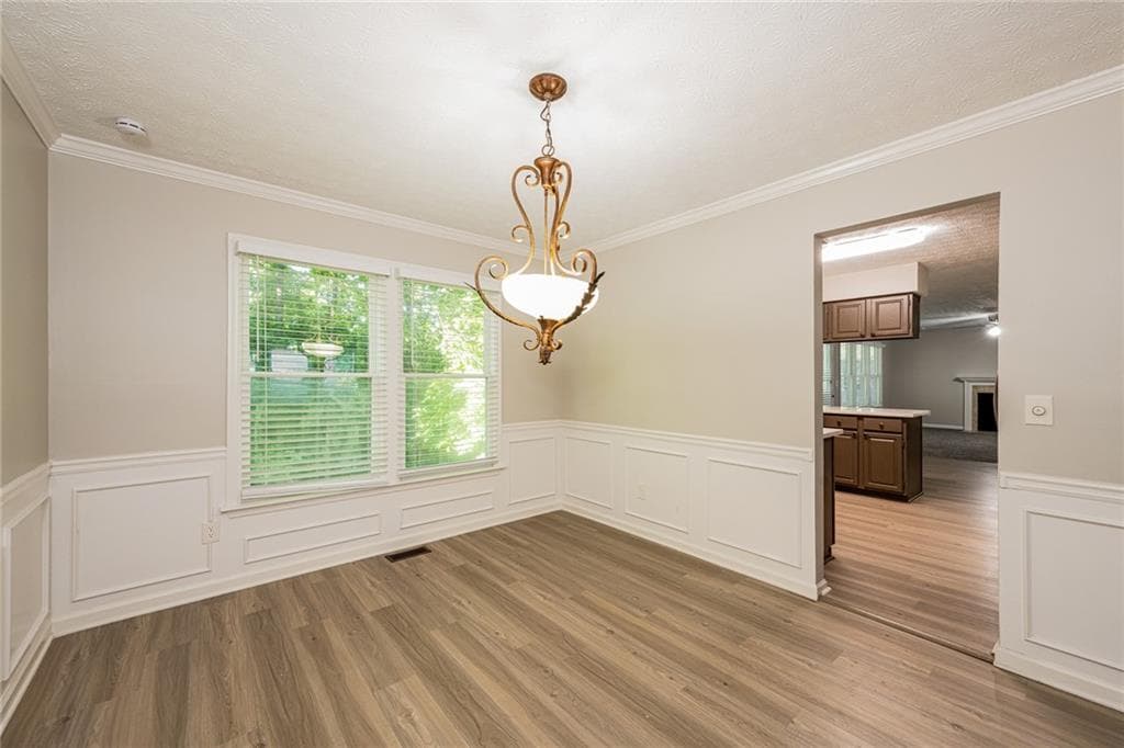 4 bedroom, 3 bathroom, 2,556 sq ft single family residence for rent at 745 Mountain Oaks Parkway, Stone Mountain, GA 30087 for $2,440 a month — photo 6