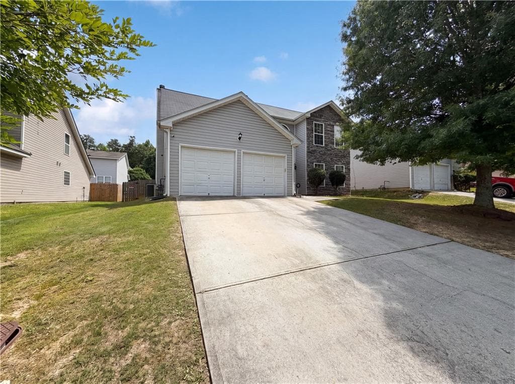 4 bedroom, 2 bathroom, 2,142 sq ft single family residence under contract at 4178 Winston Circle, Atlanta, GA 30349