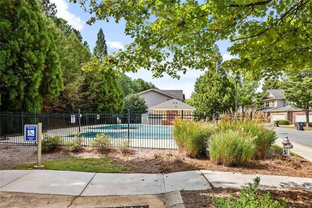 3 bedroom, 3 bathroom, 2,048 sq ft townhouse for sale at 1241 Gates Mill Drive 13, Kennesaw, GA 30144 — photo 2