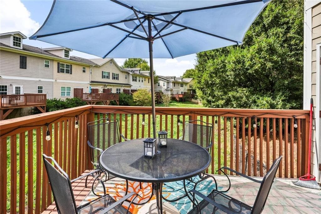 3 bedroom, 3 bathroom, 2,048 sq ft townhouse for sale at 1241 Gates Mill Drive 13, Kennesaw, GA 30144 — photo 3