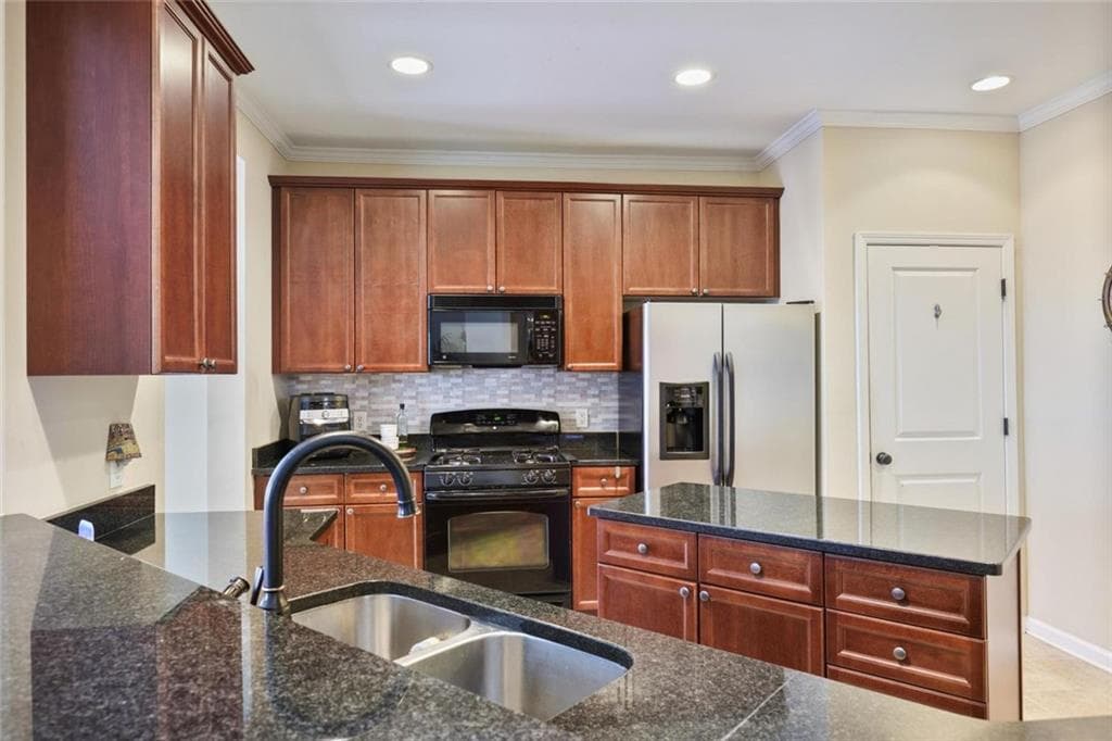 3 bedroom, 3 bathroom, 2,048 sq ft townhouse for sale at 1241 Gates Mill Drive 13, Kennesaw, GA 30144 — photo 4