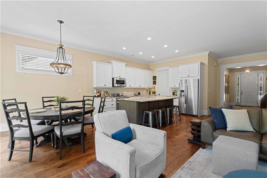 3 bedroom, 3 bathroom, 2,650 sq ft single family residence for sale at 1307 Magnolia Path Way, Buford, GA 30518 — photo 8