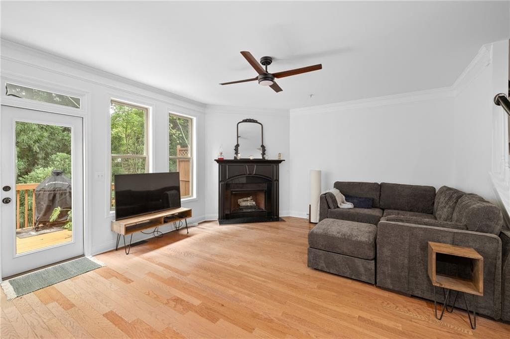 4 bedroom, 4 bathroom, 2,624 sq ft townhouse for sale at 9009 Woodland Trail, Alpharetta, GA 30009 — photo 10
