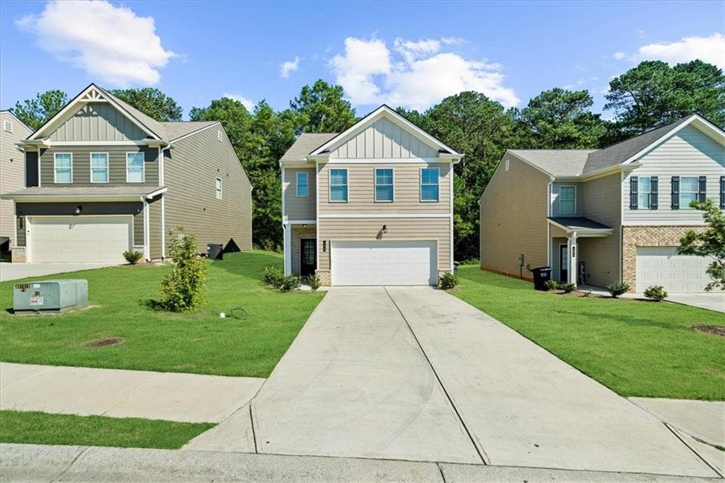 4 bedroom, 3 bathroom, 1,832 sq ft single family residence for sale at 300 Harrison Drive, Calhoun, GA 30701