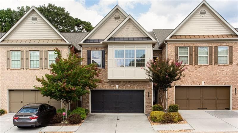 2 bedroom, 3 bathroom, 1,879 sq ft townhouse for sale at 3620 Wind River Court, Tucker, GA 30084