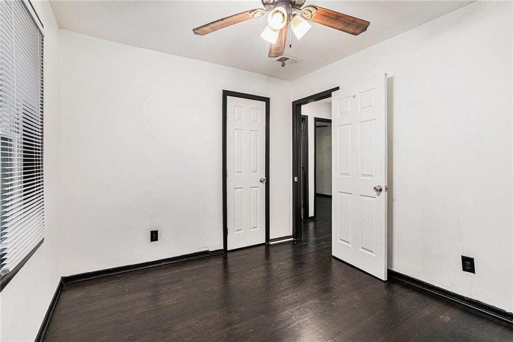3 bedroom, 1 bathroom, 875 sq ft single family residence for sale at 836 Bolton Road, Atlanta, GA 30331 — photo 10