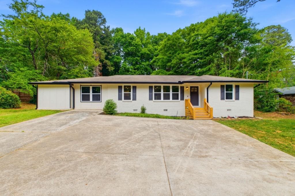 4200 Pinetree Drive, Powder Springs, GA 30127 — most recent listing photo