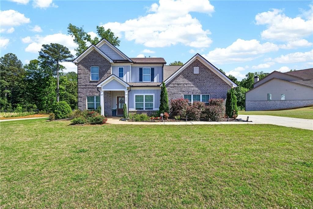 4 bedroom, 4 bathroom, 3,984 sq ft single family residence for sale at 220 Seth Terrace, Mcdonough, GA 30252
