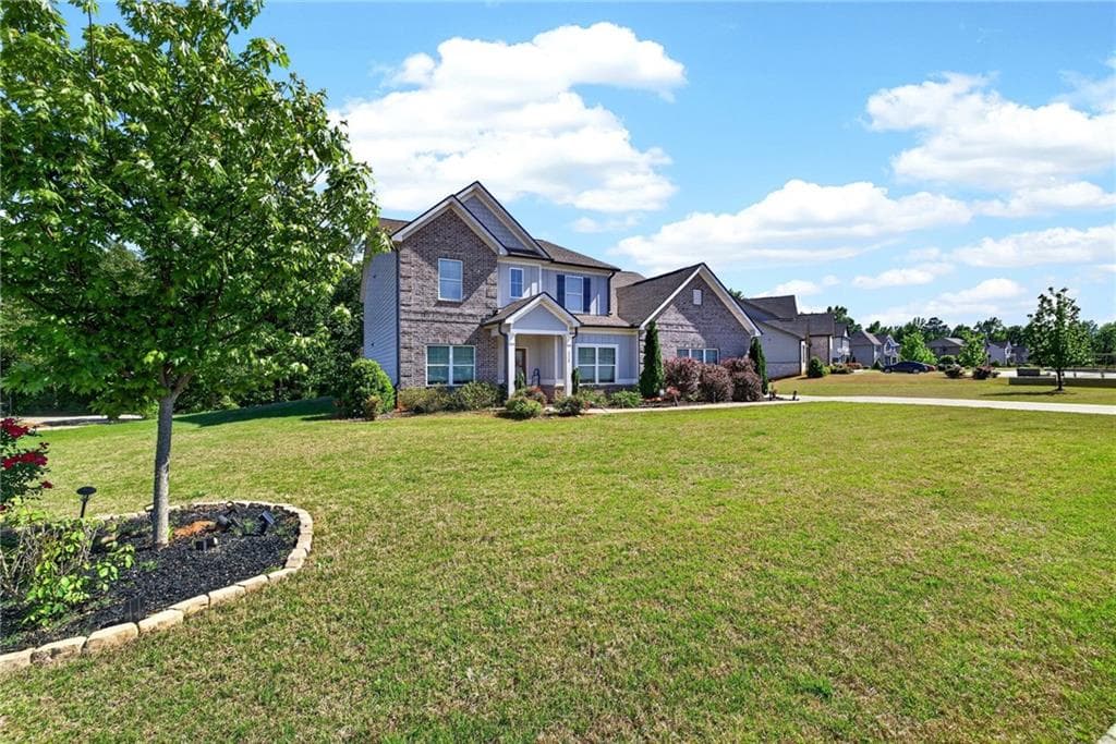 4 bedroom, 4 bathroom, 3,984 sq ft single family residence for sale at 220 Seth Terrace, Mcdonough, GA 30252 — photo 3