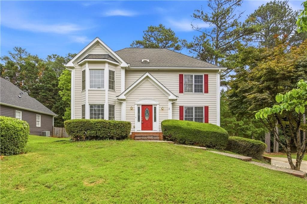 4 bedroom, 3 bathroom, 2,512 sq ft single family residence for sale at 11195 Surrey Park Trail, Duluth, GA 30097 — photo 1 of 15