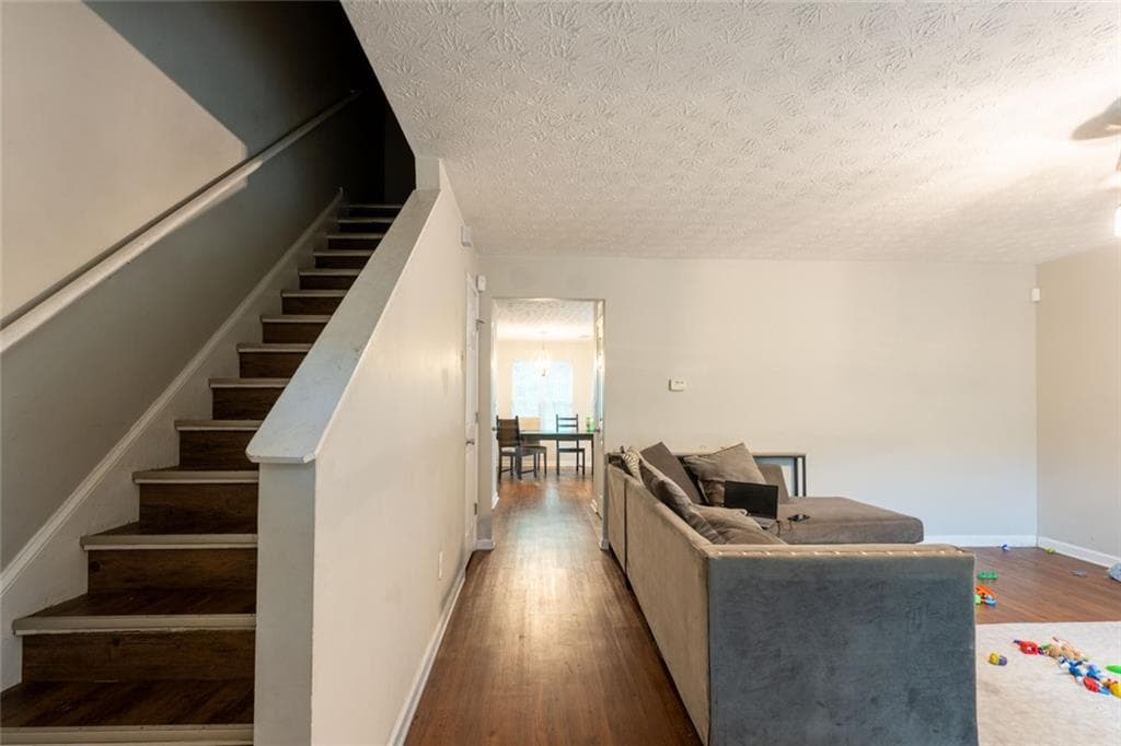 3 bedroom, 3 bathroom, 1,412 sq ft townhouse for sale at 3474 Waldrop Trail, Decatur, GA 30034 — photo 9