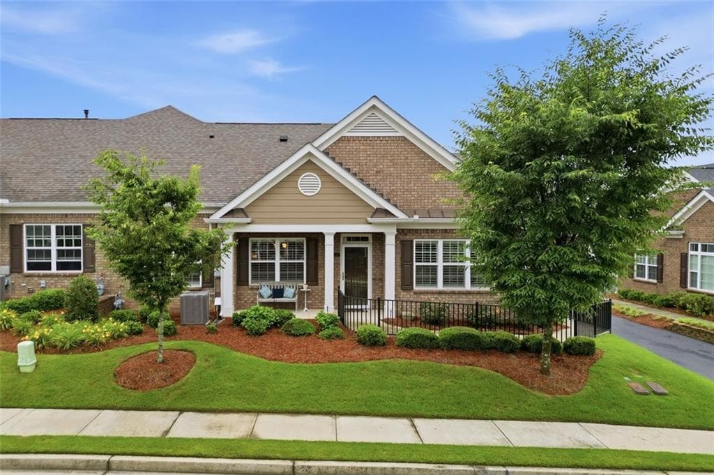2 bedroom, 2 bathroom, 1,811 sq ft condominium for sale at 3328 Tree Ridge Court, Buford, GA 30519