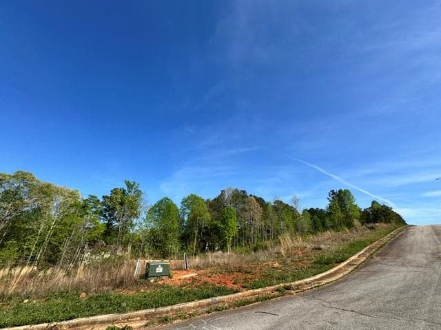 single family residence for sale at 228 Oakdale Way, Temple, GA 30179 — photo 6