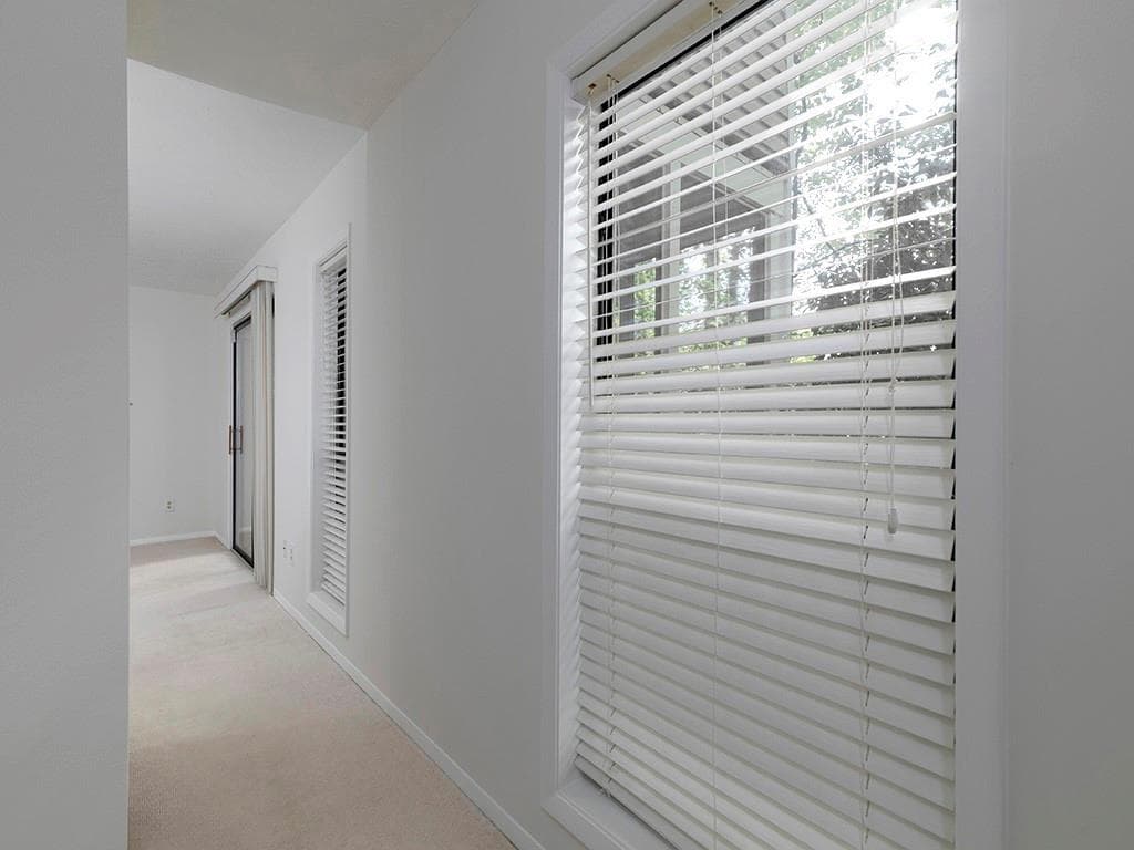 2 bedroom, 1 bathroom, 1,126 sq ft condominium for sale at 1316 Wynnes Ridge Circle, Marietta, GA 30067 — photo 9