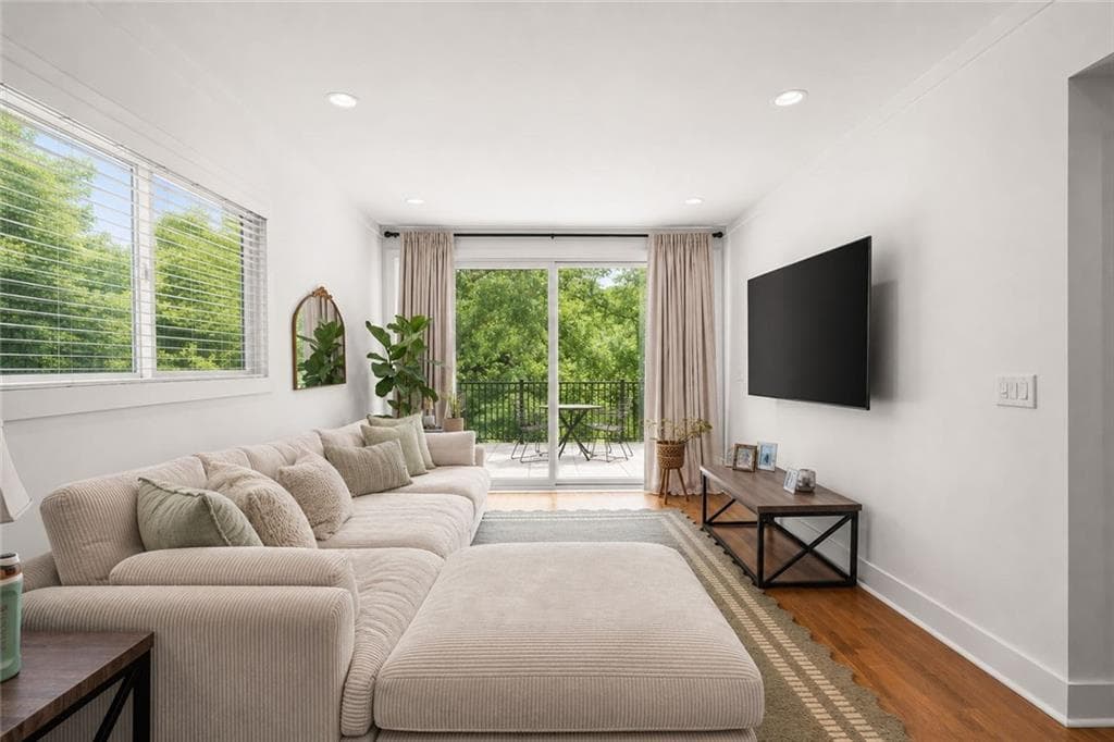 6 bedroom, 6 bathroom, 4,514 sq ft single family residence for sale at 397 8th Street, Atlanta, GA 30309 — photo 10