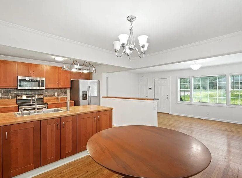2 bedroom, 2 bathroom, 1,297 sq ft single family residence for rent at 2371 Ben Hill Road, Atlanta, GA 30344 for $1,750 a month — photo 5