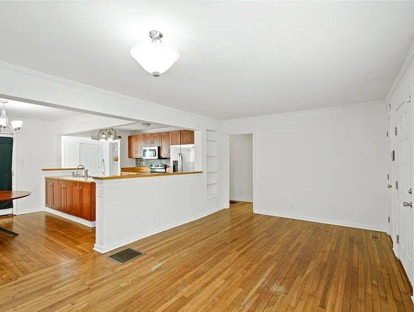 2 bedroom, 2 bathroom, 1,297 sq ft single family residence for rent at 2371 Ben Hill Road, Atlanta, GA 30344 for $1,750 a month — photo 9