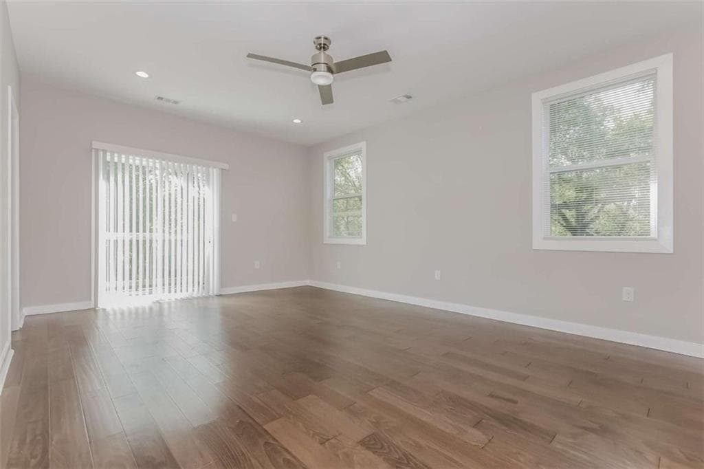 4 bedroom, 3 bathroom, 1,900 sq ft single family residence under contract at 1536 Montreat Avenue, Atlanta, GA 30311 — photo 7