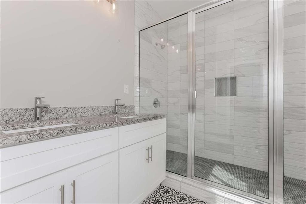 4 bedroom, 3 bathroom, 1,900 sq ft single family residence under contract at 1536 Montreat Avenue, Atlanta, GA 30311 — photo 9