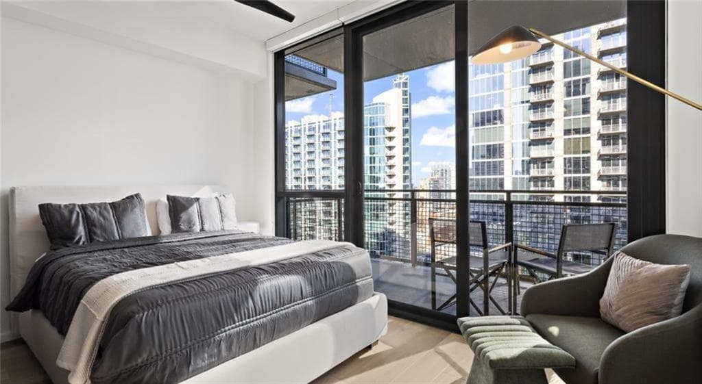 1 bedroom, 1 bathroom, 702 sq ft apartment for rent at 811 Peachtree Street 2903, Atlanta, GA 30308 for $2,775 a month — photo 8