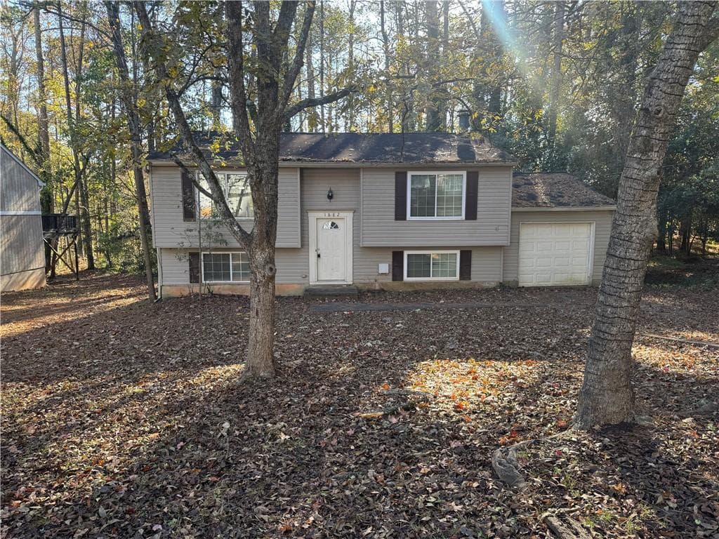 4 bedroom, 2 bathroom, 1,788 sq ft single family residence for sale at 1882 CORDUROY Court, Lithonia, GA 30058 — photo 2