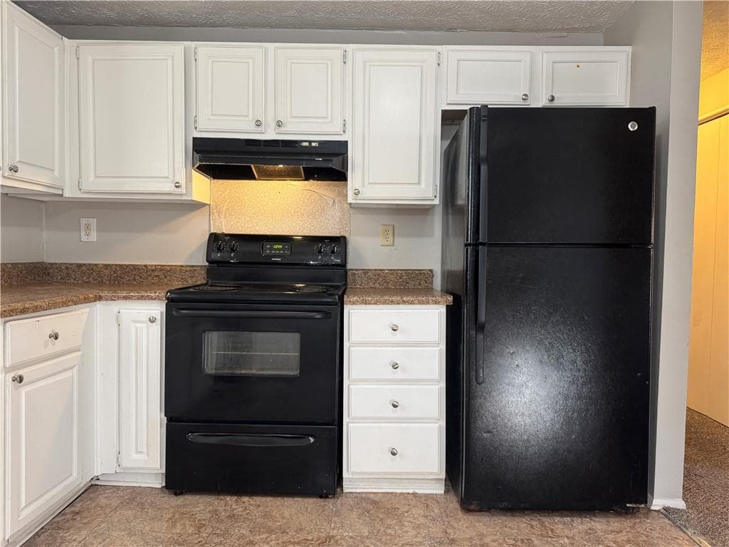 4 bedroom, 2 bathroom, 1,788 sq ft single family residence for sale at 1882 CORDUROY Court, Lithonia, GA 30058 — photo 4