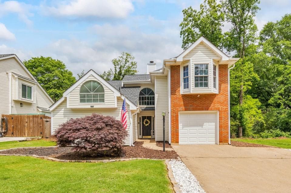 888 Halston Court